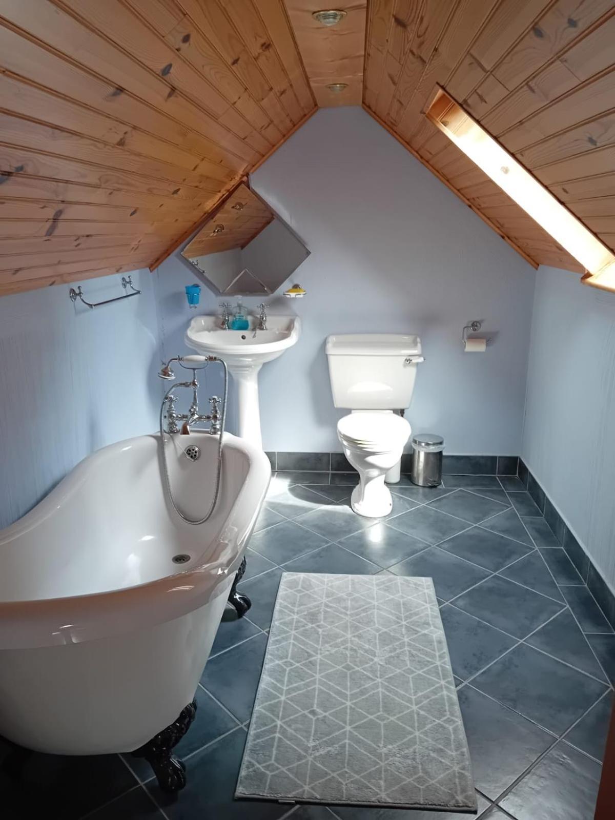 Katy Kellys Countryside Self Catering Cottage Roscommon Bagian luar foto